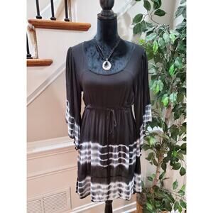 Fashion Fuse Women Black 100% Rayon Scoop Neck Long Sleeve Knee Length Dress M